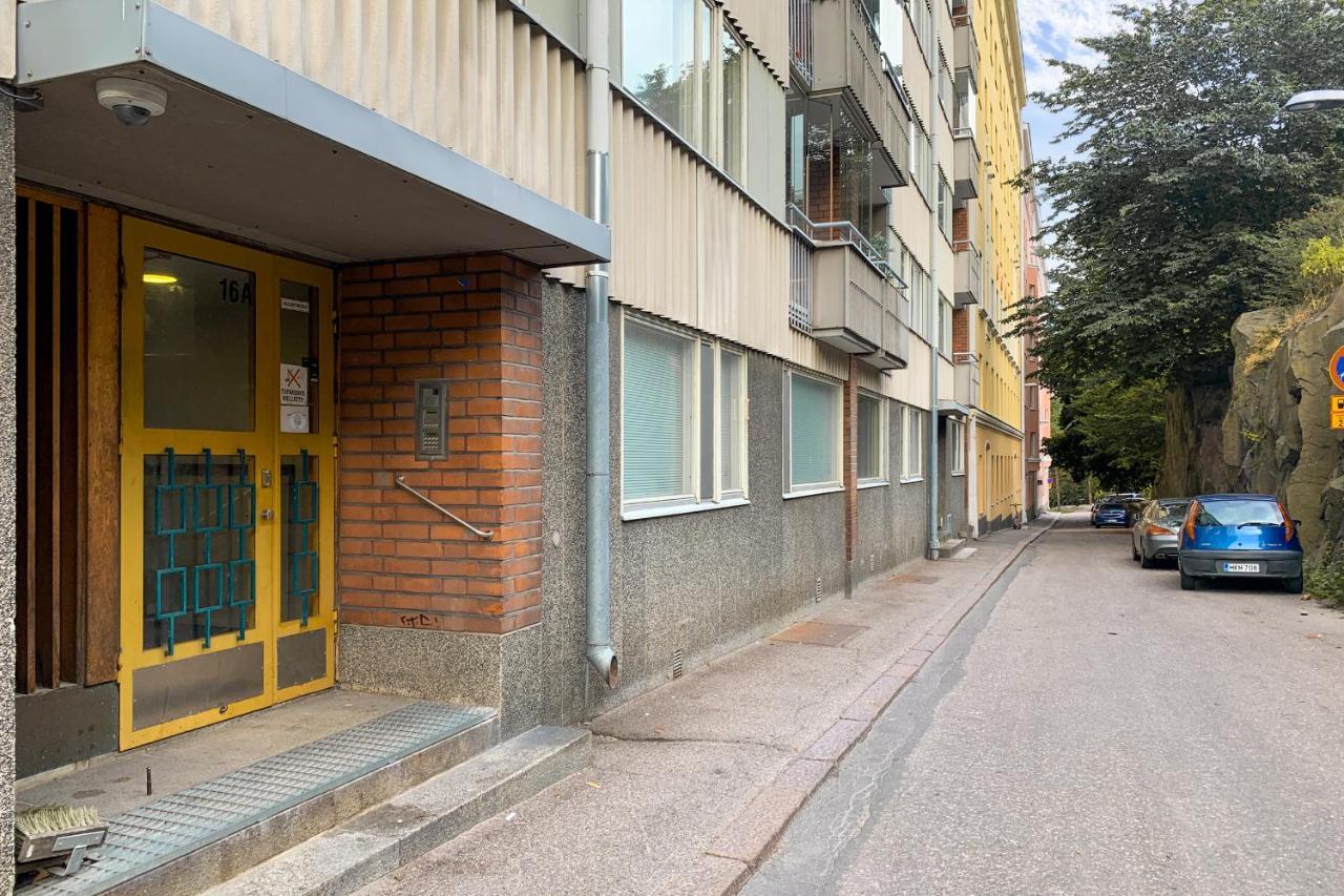 Wehost Spacious Traveller'S Hq Above Metro @Vilhonvuorenkuja 16 Leilighet Helsingfors Eksteriør bilde